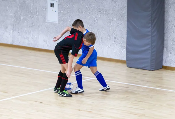 Odessa Ukrajina Prosince 2019 Malí Kluci Děti Hrají Mini Fotbal — Stock fotografie