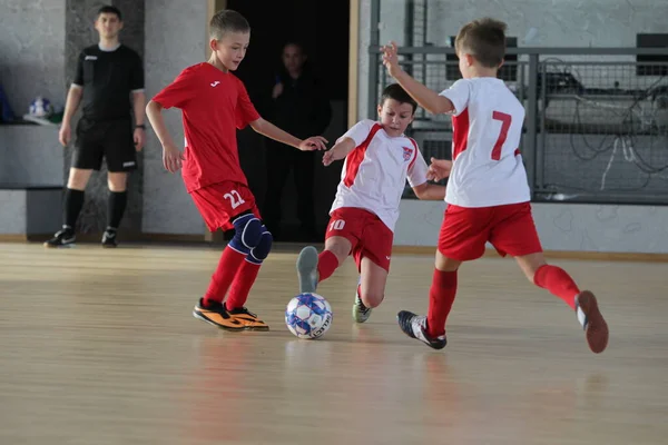 Odessa Ucrania Diciembre 2019 Niños Pequeños Niños Juegan Mini Fútbol —  Fotos de Stock