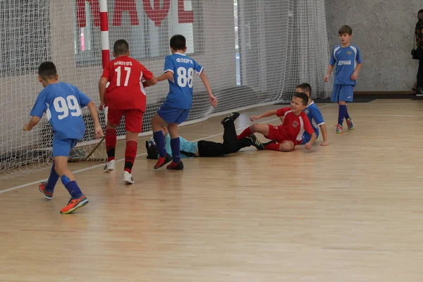 Odessa Ukraine Décembre 2019 Petits Garçons Enfants Jouent Mini Football — Photo