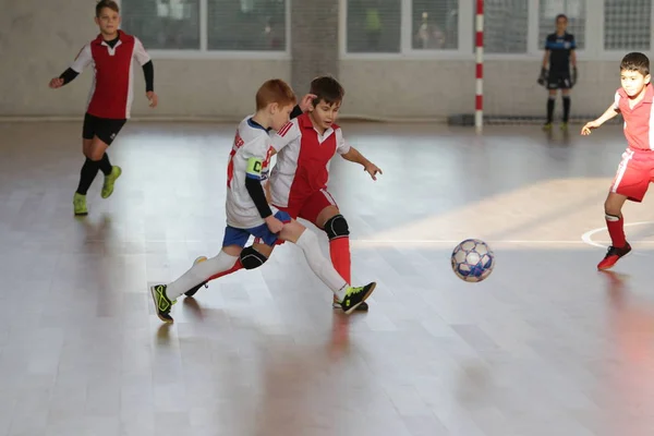 Odessa Ucrania Diciembre 2019 Niños Pequeños Niños Juegan Mini Fútbol —  Fotos de Stock