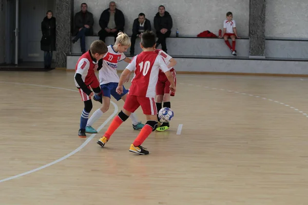 Odessa Ucrania Diciembre 2019 Niños Pequeños Niños Juegan Mini Fútbol —  Fotos de Stock
