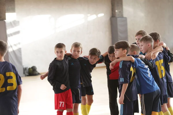 Odessa Ucrânia Dezembro 2019 Meninos Crianças Jogam Mini Futebol Sala — Fotografia de Stock