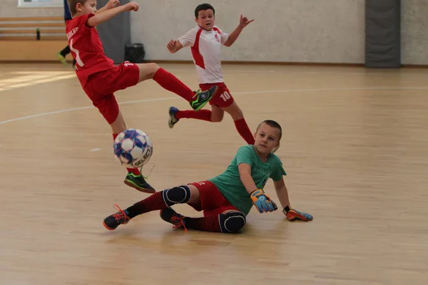 Odessa Ucrania Diciembre 2019 Niños Pequeños Niños Juegan Mini Fútbol — Foto de Stock