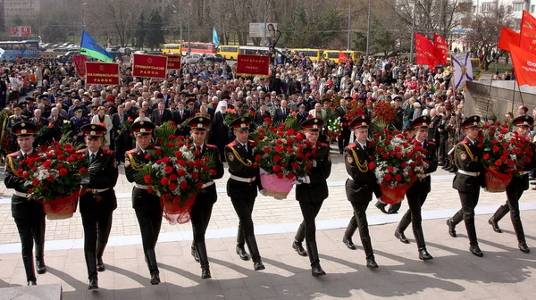 Odessa Ukraine April 2010 Feierliche Blumen Und Kranzniederlegung Zum Tag — Stockfoto