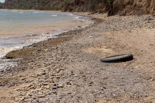 Neumáticos Viejos Del Coche Playa Neumáticos Del Coche Contaminación Del — Foto de Stock