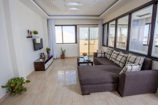 Interieurinrichting van luxe appartement woonkamer — Stockfoto