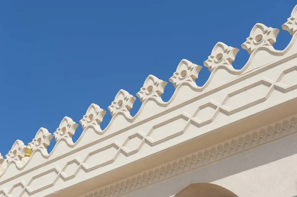 Nahaufnahme Detail oder aufwändige Architektur auf einer Moschee — Stockfoto