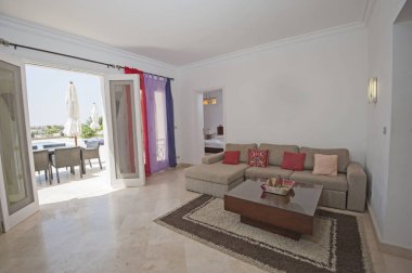 Lüks daire oturma odası iç tasarım