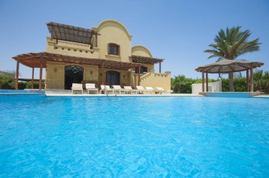 Lüks Tropikal tatil Villa yüzme havuzunda