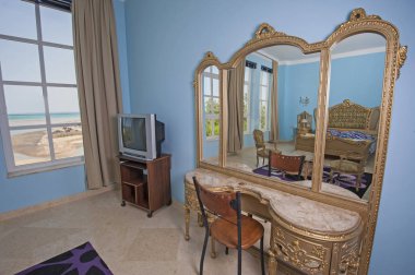 Tuvalet Masası ile villada yatak odası iç tasarım