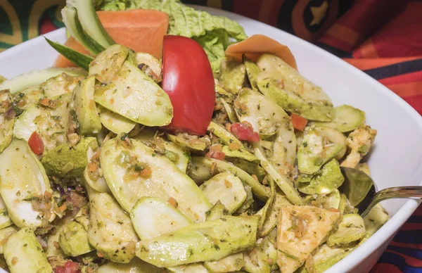 Auswahl an Salatgerichten am Buffet im Restaurant — Stockfoto