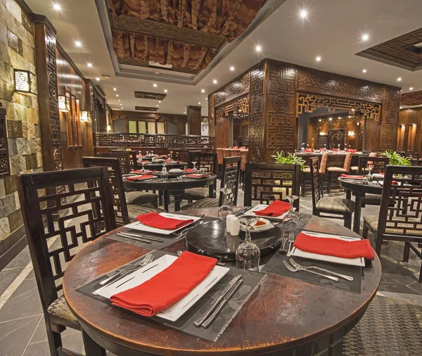 Interior de un hotel de lujo Restaurante asiático — Foto de Stock