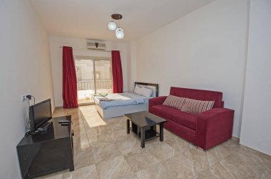 Bir stüdyo daire salon gösterisi ev iç tasarım