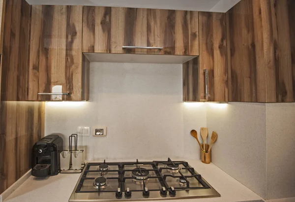 Cuisine moderne dans un appartement de luxe — Photo