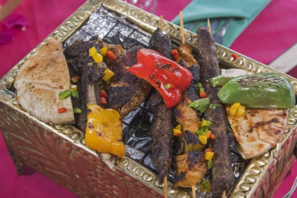 Grill Mixte Viande Carte Sur Plaque Chauffante Barbecue Dans Restaurant — Photo