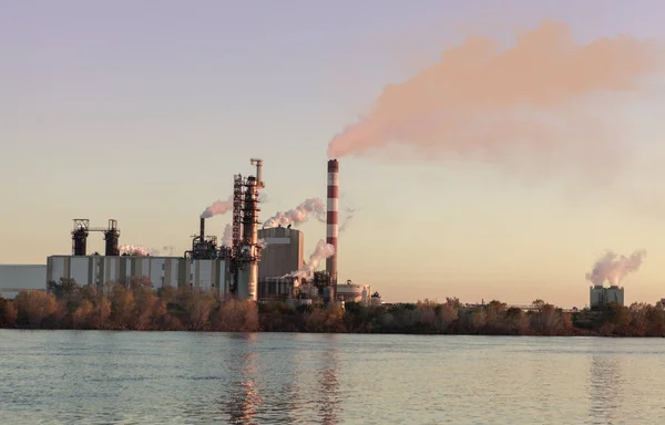 Manufactory at dusk — Stock Photo, Image