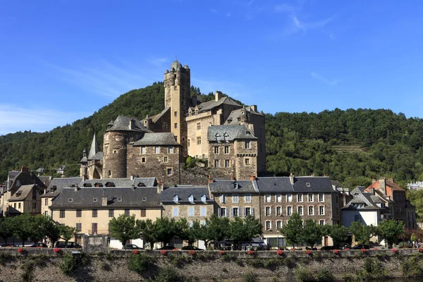 Estaing ünlü Kalesi