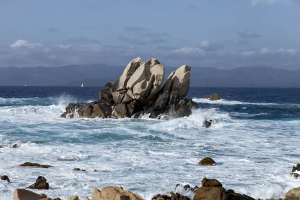 Rocas y mar —  Fotos de Stock