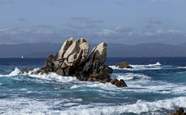 Rocas y mar —  Fotos de Stock