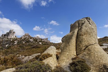 kayaların oluşumu ve gökyüzü