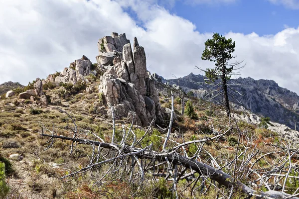 Rocce e cielo — Foto Stock