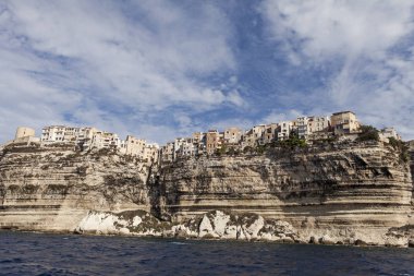 tipik Korsika Köyü