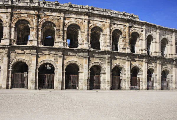 Altes Amphitheater Süden Frankreichs — Stockfoto