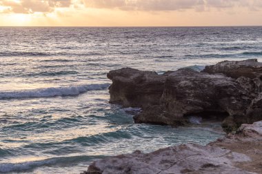 Karayip Denizi 'nde gün doğumu, Isla Mujeres, Meksika