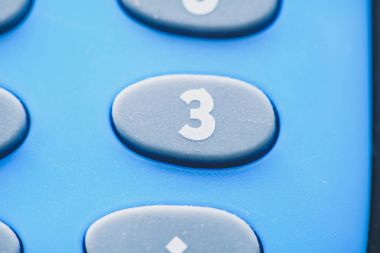 Dijital klavye yakın