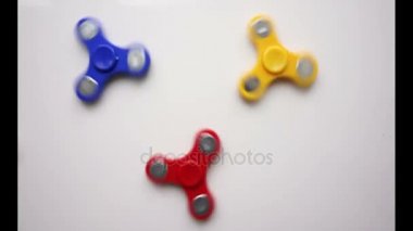 Parmak Spinner stres, anksiyete Rölyef oyuncak, topluca Spinner veya el Spinner, kıpır Kıpırdanmayı el oyuncak döndürme