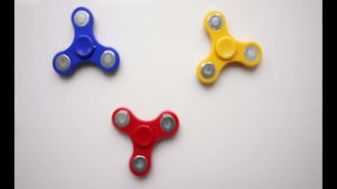Parmak Spinner stres, anksiyete Rölyef oyuncak, topluca Spinner veya el Spinner, kıpır Kıpırdanmayı el oyuncak döndürme