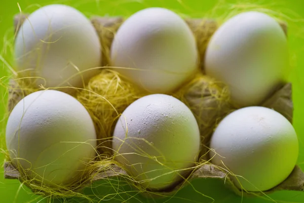 Сирих курячих яєць — стокове фото