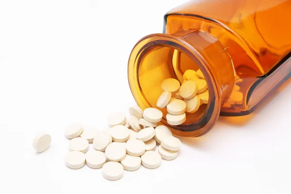 Apotheek, glazen fles en de pillen, geneeskunde — Stockfoto
