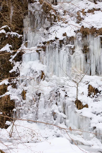 Mañana helada en las cascadas — Foto de Stock