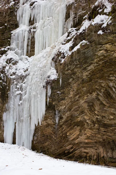 Frosty morning at the waterfalls — Stock Photo, Image