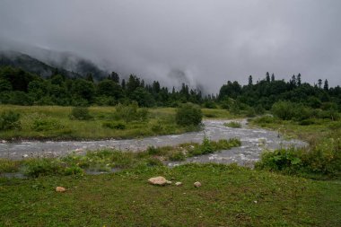  Dağlar ve deniz arasında ünlü 30 yolun