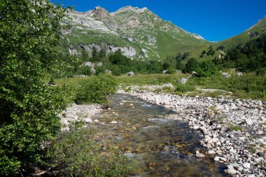  Dağlar ve deniz arasında ünlü 30 yolun