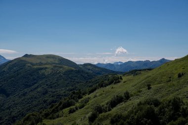  Dağlar ve deniz arasında ünlü 30 yolun
