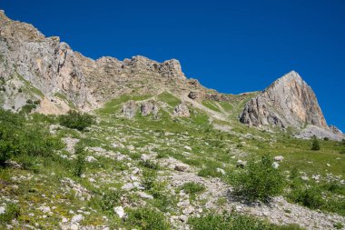  Dağlar ve deniz arasında ünlü 30 yolun