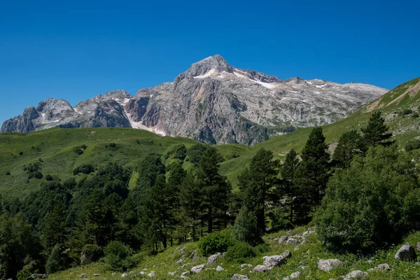  Dağlar ve deniz arasında ünlü 30 yolun
