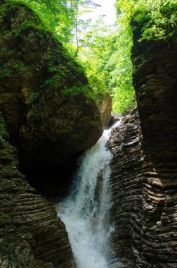 Güzel şelaleler Rufabgo. Adıge
