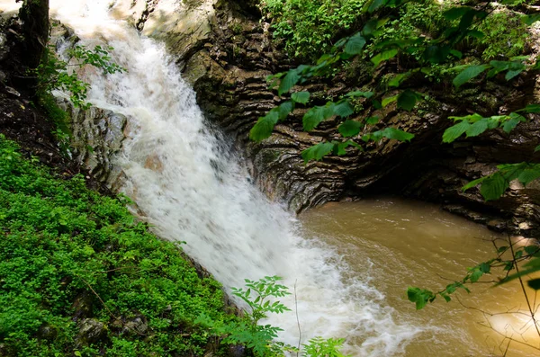 Vackra vattenfall Rufabgo. Adygeiska republiken — Stockfoto