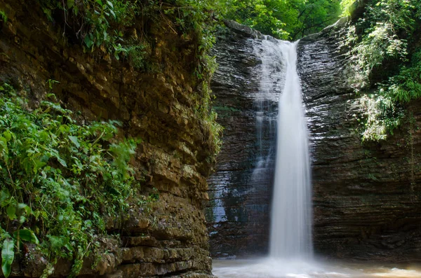 Hermosas cascadas Rufabgo. Adigea — Foto de Stock