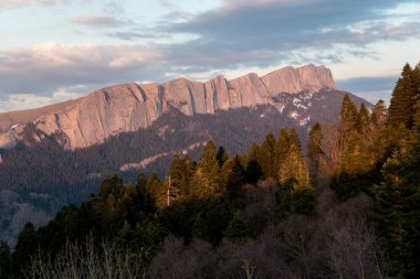 Dağ büyük Thach doğal park