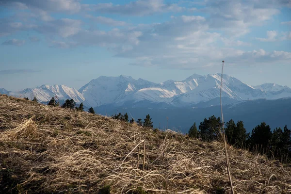 Dağ büyük Thach doğal park