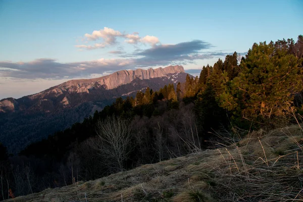 Dağ büyük Thach doğal park