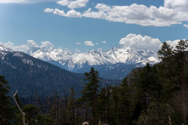 Dağ büyük Thach doğal park