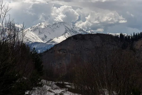 La cordillera del parque natural Big Thach — Foto de Stock