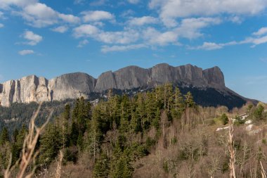 Dağ büyük Thach doğal park