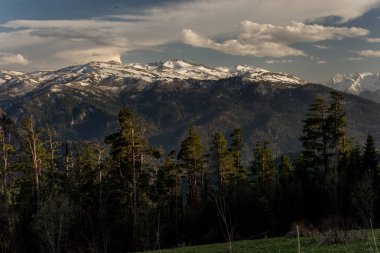 Dağ büyük Thach doğal park